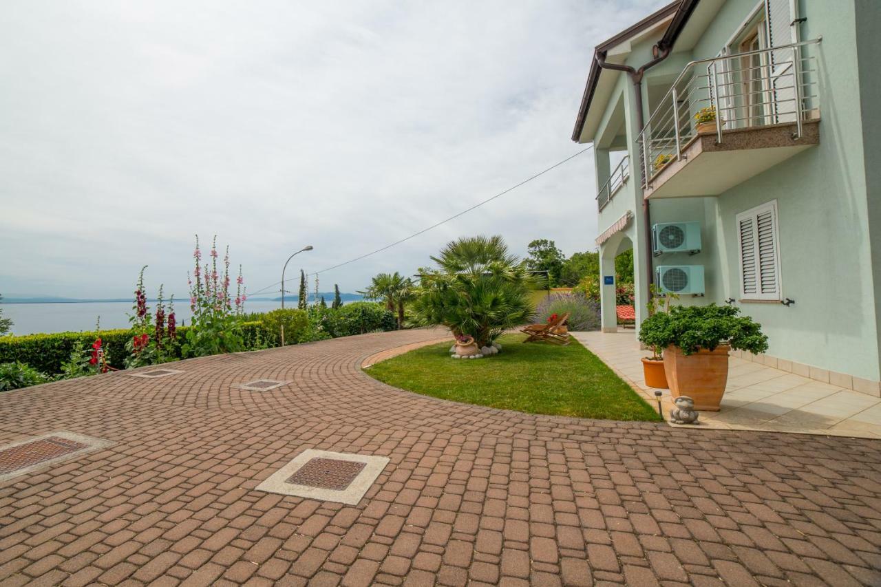 Apartment Opatija Exterior foto